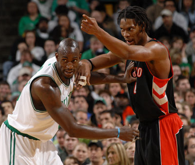 西甲报告：毕尔巴鄂竞技部分球迷多次辱骂维尼修斯和阿森西奥（西甲通报：毕尔巴鄂竞技部分球迷屡次辱骂维尼修斯与阿森西奥）