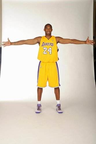 意媒：邓弗里斯的经纪人已换为巴拉特，为转会英超豪门做准备（意媒：邓弗里斯改投经纪人巴拉特，或为转投英超豪门铺路）