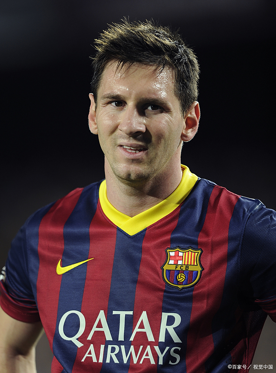 斯基拉：哈托今天与切尔西签约至2032年，并附带1年续约选项（斯基拉：哈托今日与切尔西签约至2032年，合同含1年延长选项）