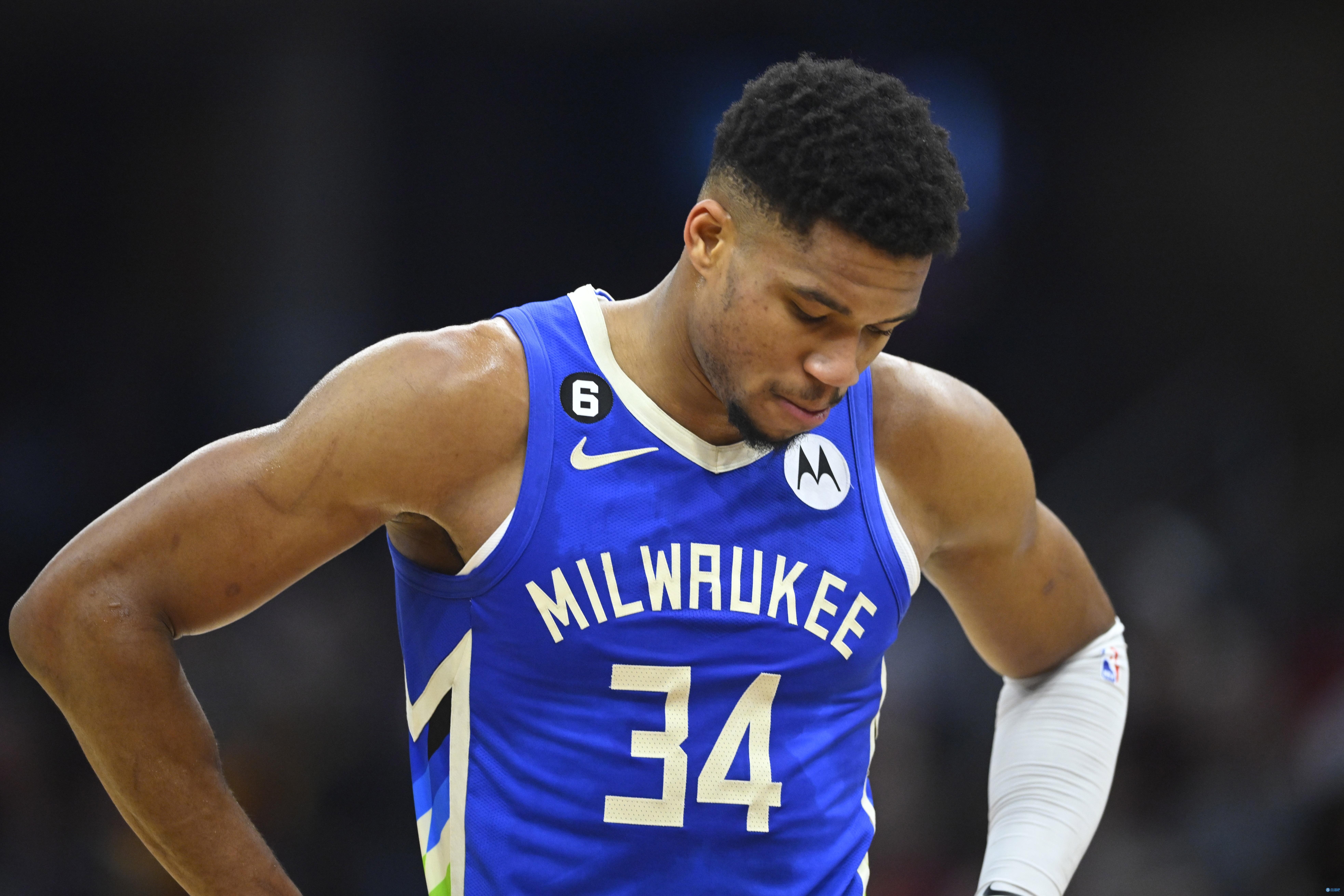 21岁的天空：最佳新人博格巴2014年巴西世界杯个人集锦（21岁正当时：博格巴荣膺最佳新人 2014巴西世界杯个人高光集锦）